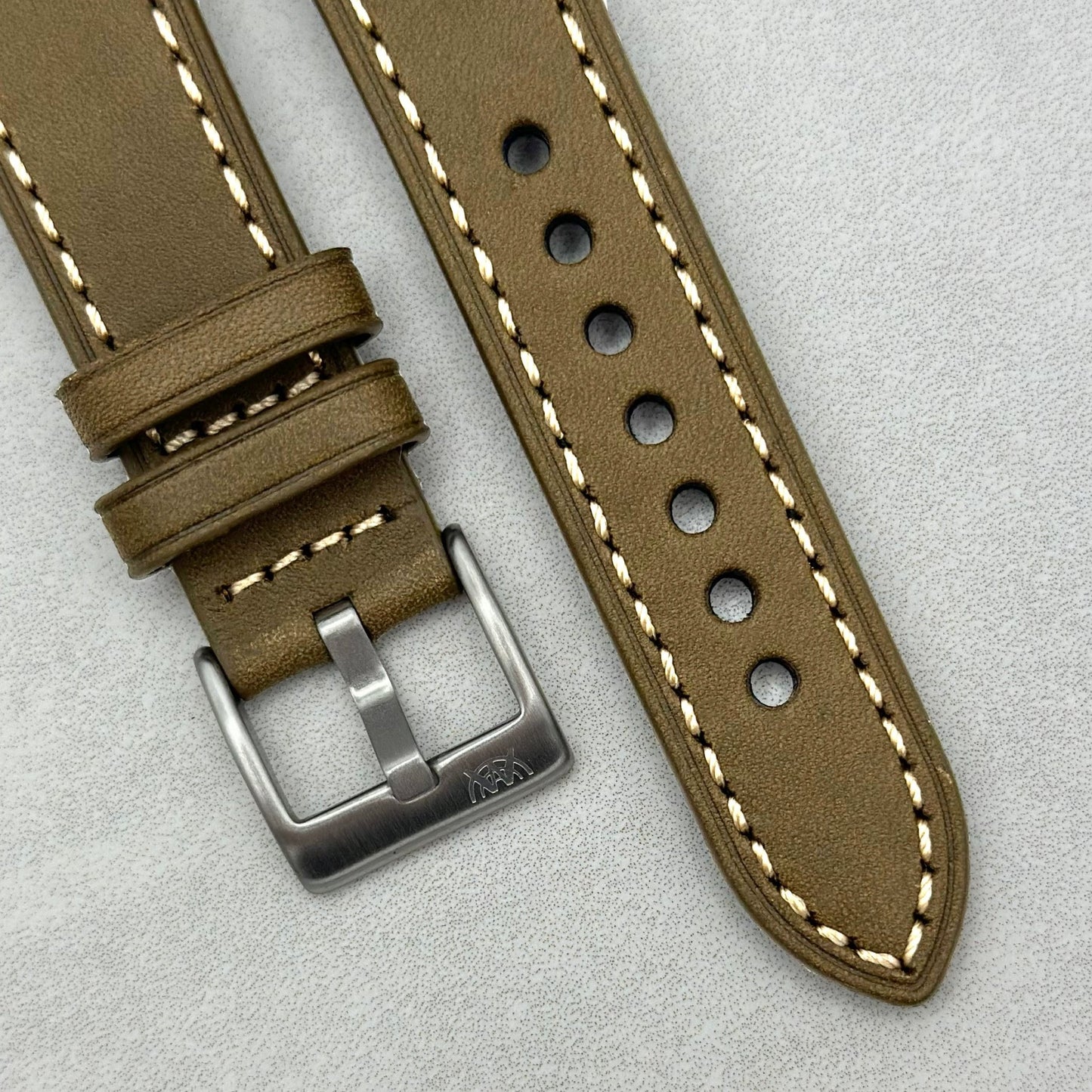 The Venice: Army Green Italian Vegetable Tanned Leather Apple Watch Strap