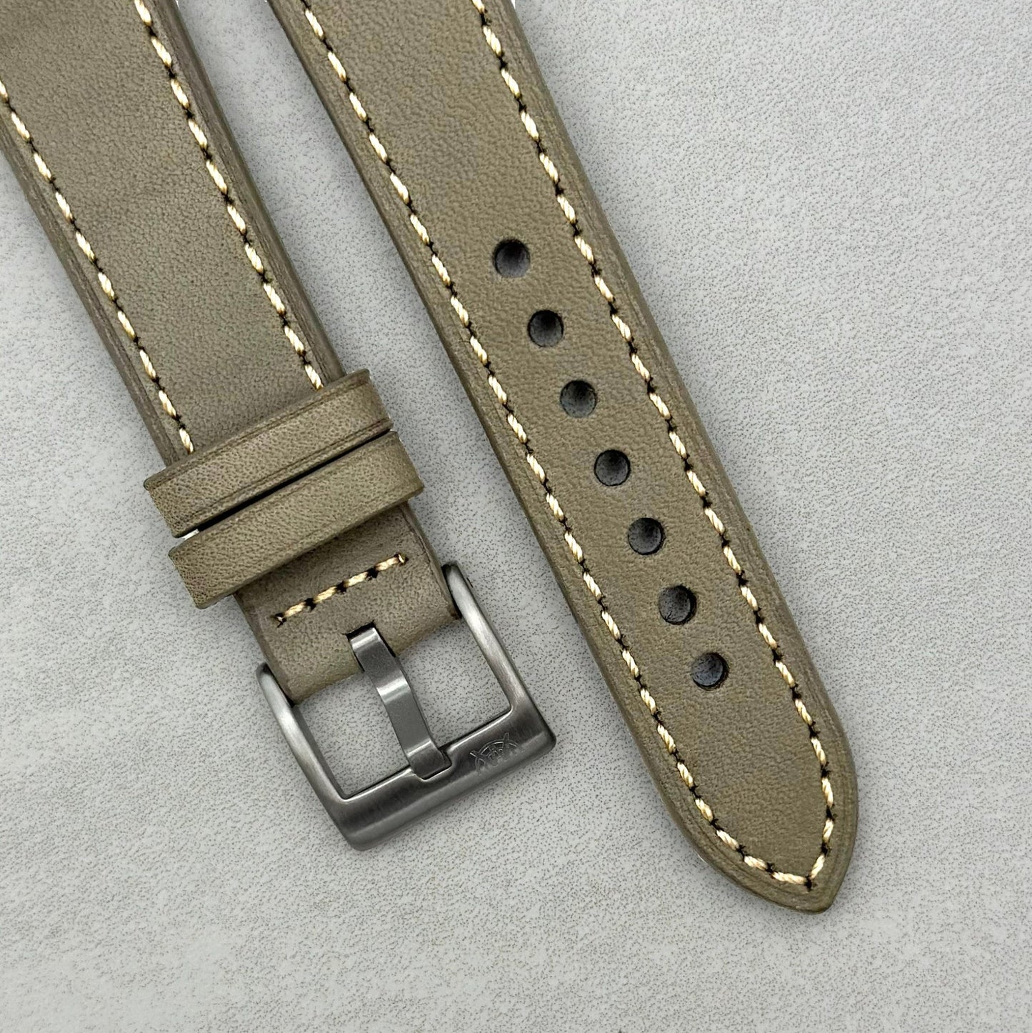 The Venice: Smoke Grey Italian Vegetable Tanned Leather Apple Watch Strap