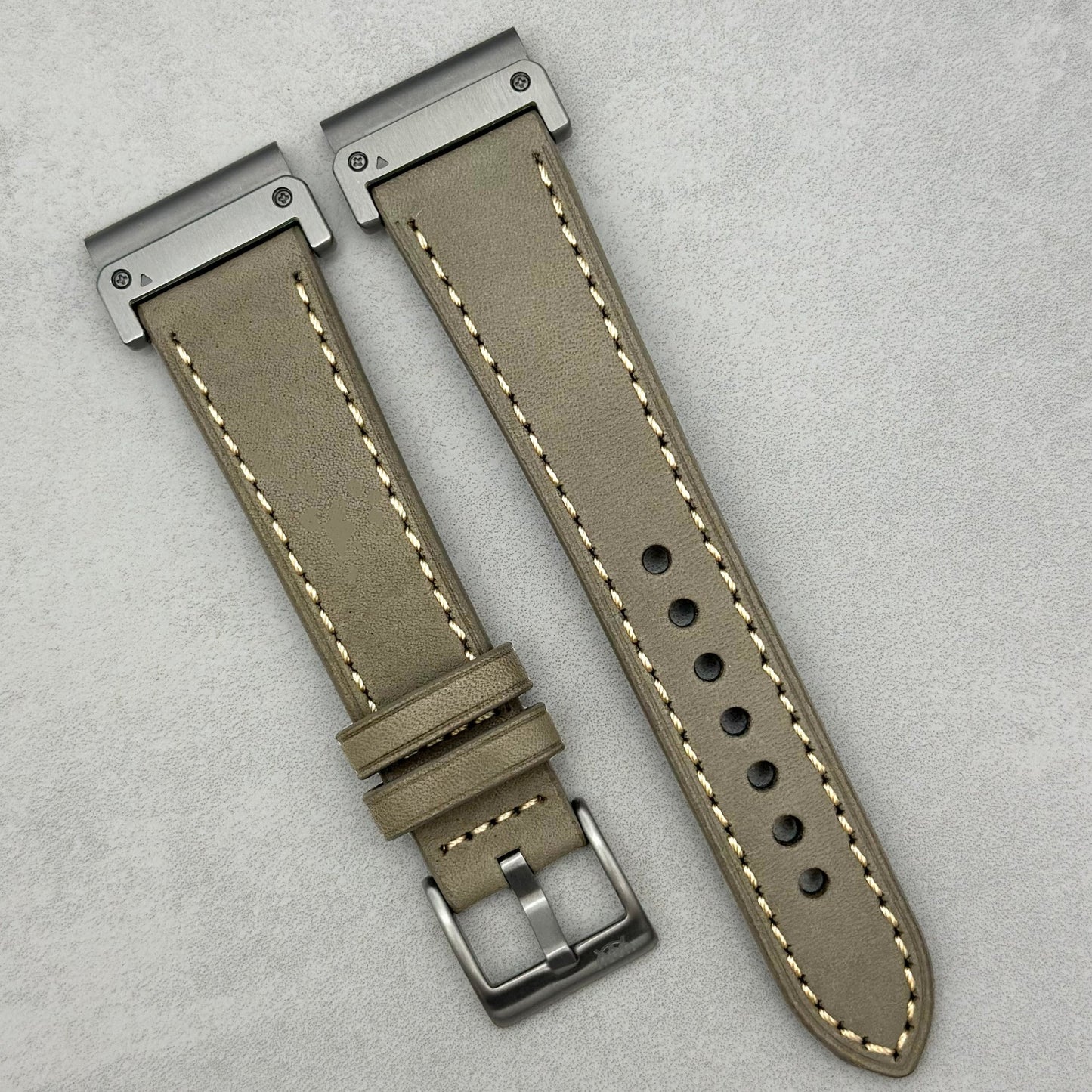 The Venice: Smoke Grey Italian Vegetable Tanned Leather Garmin QuickFit Watch Strap