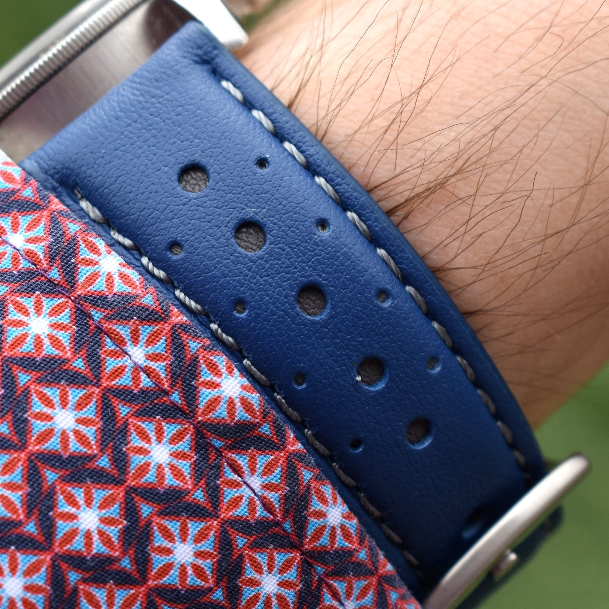 Le Mans Blue and Grey Full Grain Leather Racing Apple Watch Strap