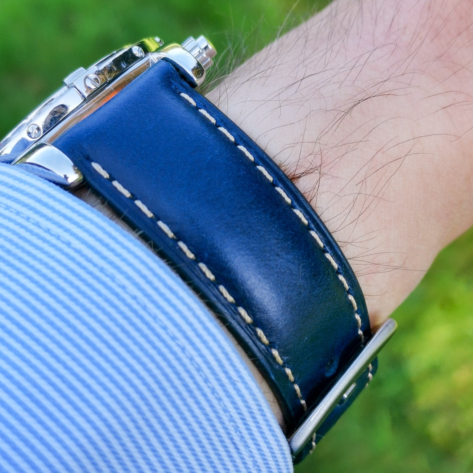 Blue leather best sale apple watch strap