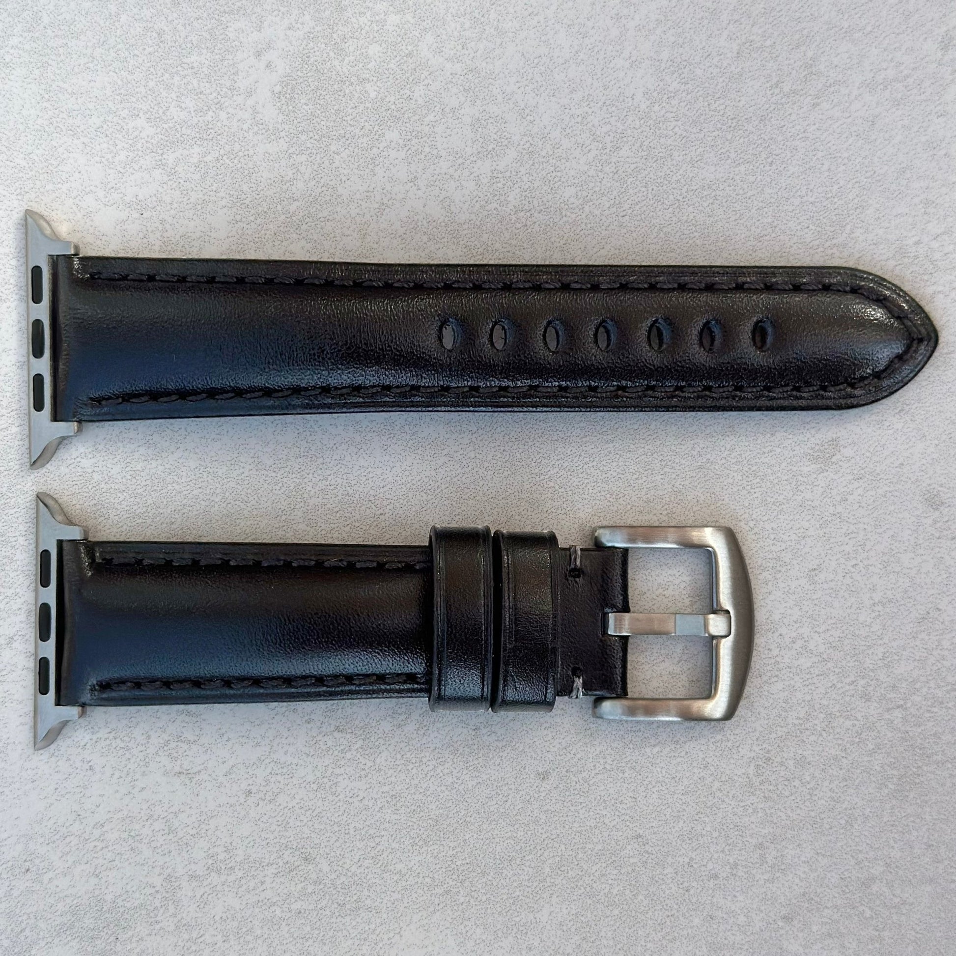 Prague jet black vegetable tanned leather watch strap. Series 3, 4, 5, 6, 7, 8, 9, SE and Ultra. Watch And Strap.